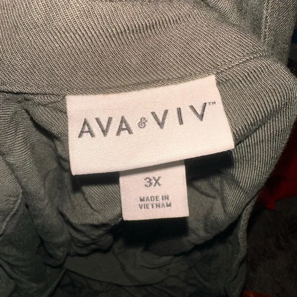 ❤️Almost gone! Make room for new stuff! Will be removed at the end of month! - Picture 3 of 3